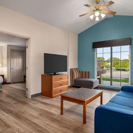 La Quinta Inn By Wyndham Columbus Airport Area Zewnętrze zdjęcie