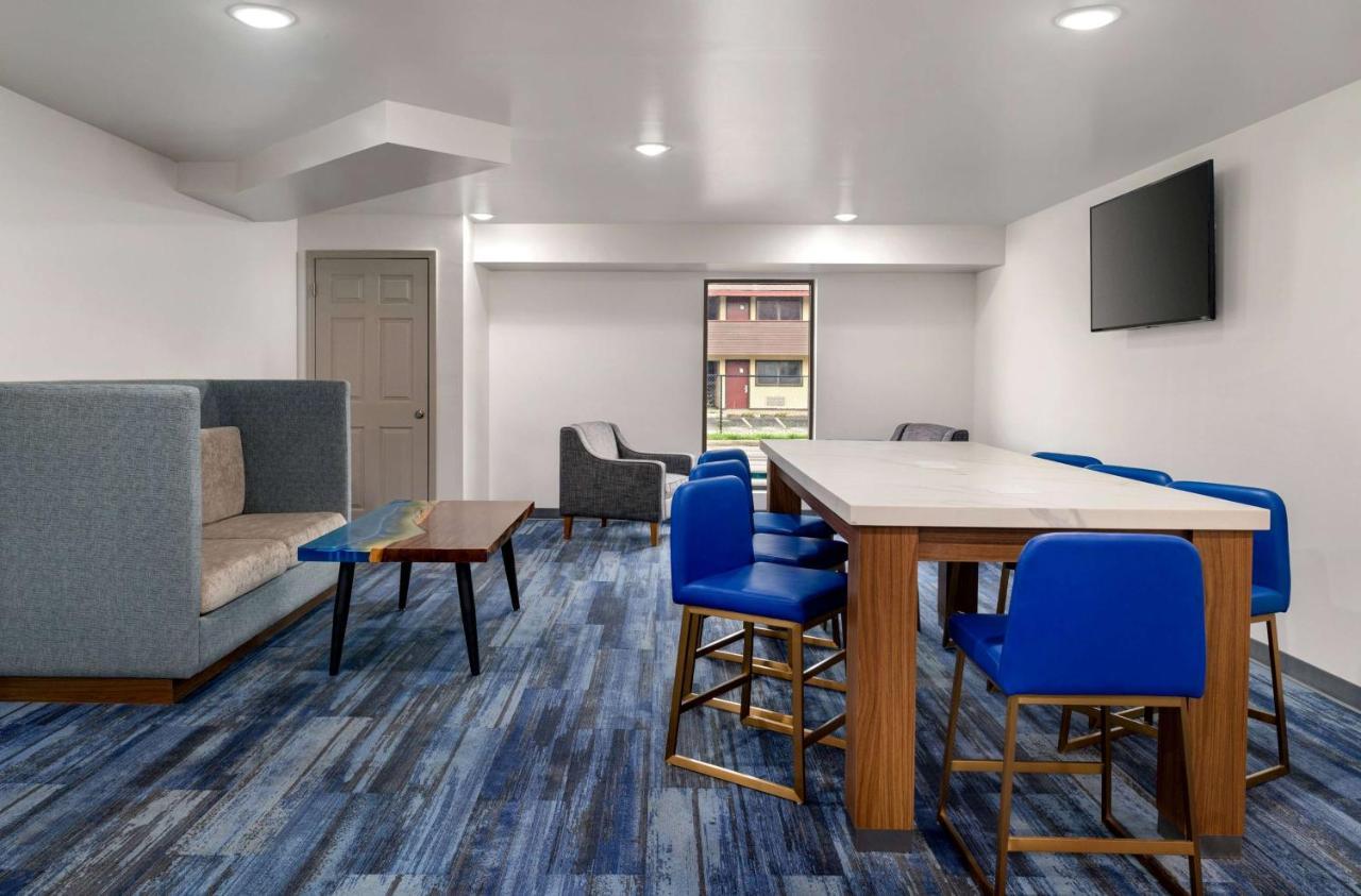 La Quinta Inn By Wyndham Columbus Airport Area Zewnętrze zdjęcie