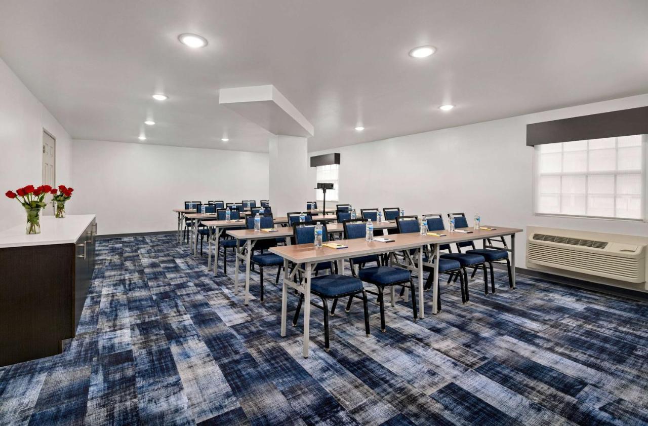 La Quinta Inn By Wyndham Columbus Airport Area Zewnętrze zdjęcie