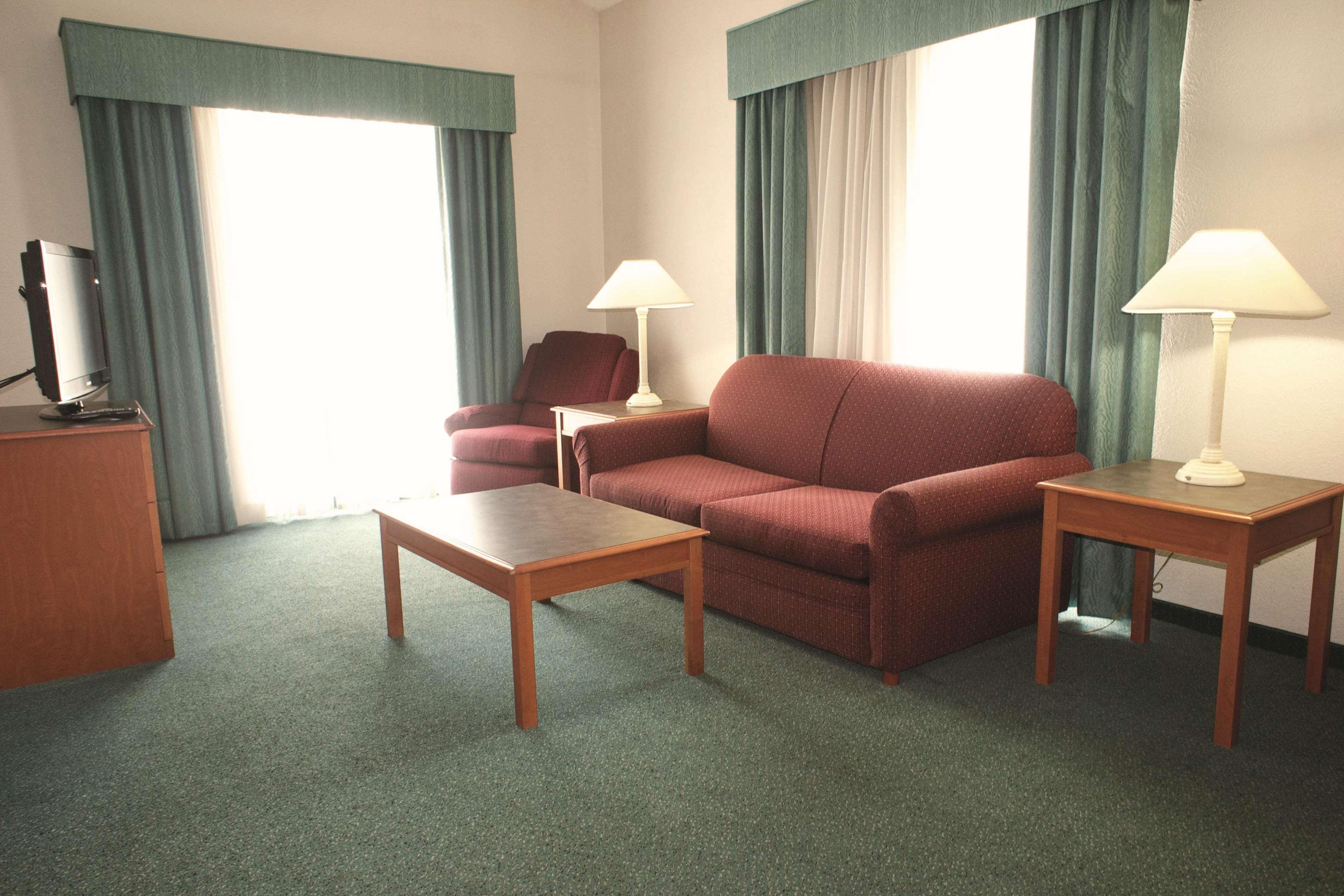 La Quinta Inn By Wyndham Columbus Airport Area Zewnętrze zdjęcie